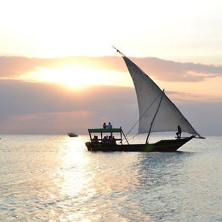 Union Beach Bungalow Nungwi Buitenkant foto